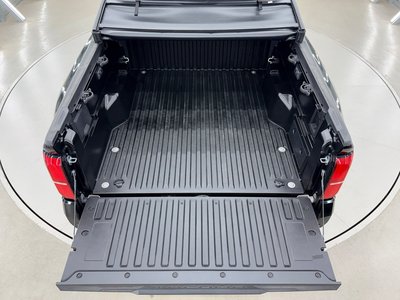 صورة 11 لـ 2025 Toyota TACOMA