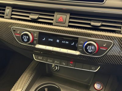 2019 AUDI RS4 AVANT photo 20