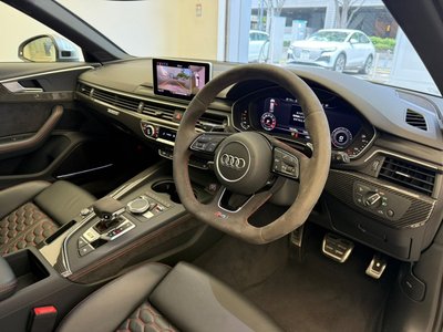 2019 AUDI RS4 AVANT photo 12