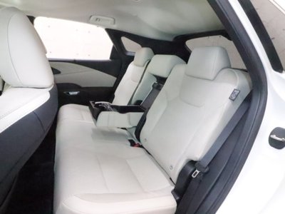 صورة مصغرة 12 لـ 2024 Lexus RX