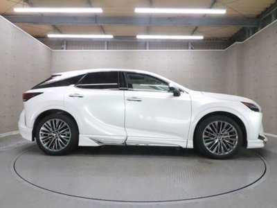 صورة مصغرة 32 لـ 2024 Lexus RX
