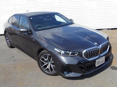 2024 BMW 5 SERIES 照片 10