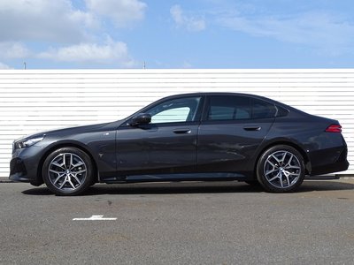 2024 BMW 5 SERIES 缩略图 22