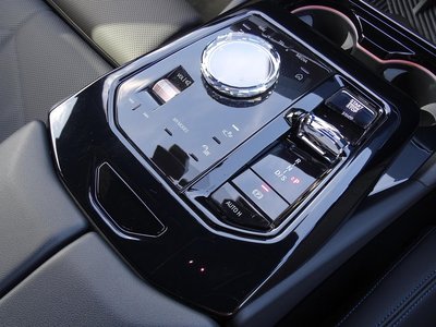 2024 BMW 5 SERIES 缩略图 51
