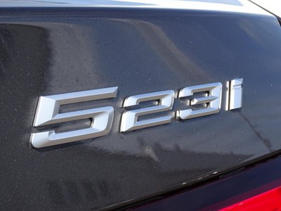 2024 BMW 5 SERIES 缩略图 30