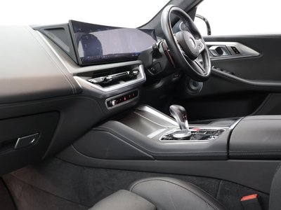 2024 BMW XM photo 4