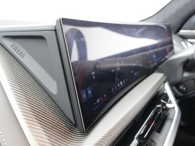 2024 BMW XM thumbnail 38