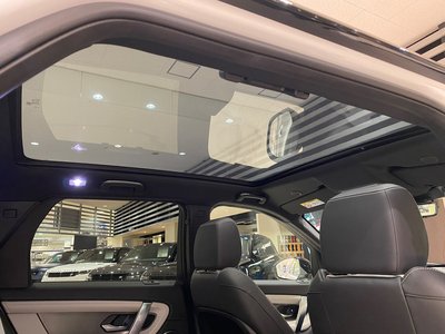 2025 LAND Rover DISCOVERY SPORT photo 4