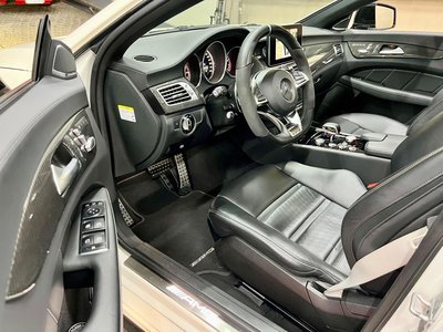 2015 Mercedes-BENZ CLS AMG — фото 42