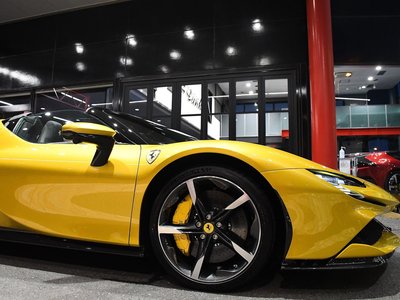 صورة مصغرة 13 لـ 2024 Ferrari SF90 SPIDER