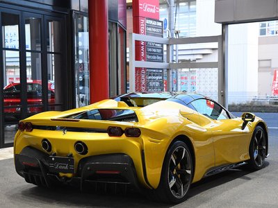 صورة مصغرة 9 لـ 2024 Ferrari SF90 SPIDER