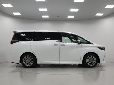 صورة 5 لـ 2023 Toyota ALPHARD