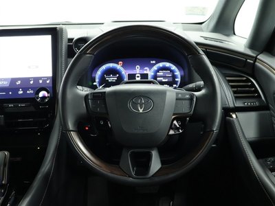 صورة 22 لـ 2023 Toyota ALPHARD