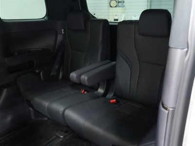 صورة 25 لـ 2023 Toyota ALPHARD