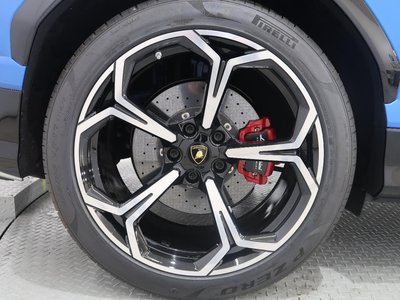 صورة 60 لـ 2019 Lamborghini URUS
