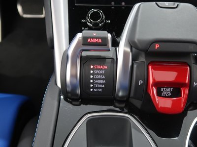 صورة 47 لـ 2019 Lamborghini URUS