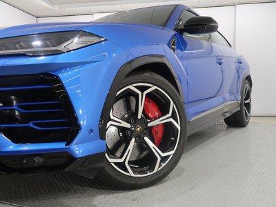 صورة 58 لـ 2019 Lamborghini URUS