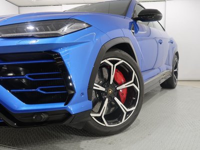 صورة 22 لـ 2019 Lamborghini URUS