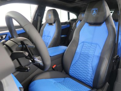 صورة 16 لـ 2019 Lamborghini URUS