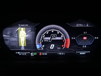 صورة 38 لـ 2019 Lamborghini URUS