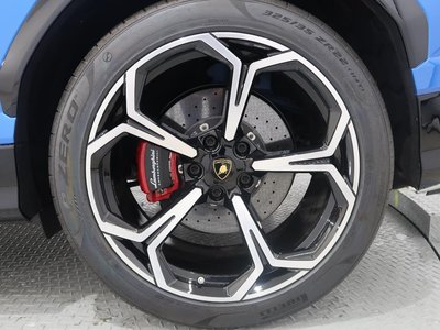 صورة 62 لـ 2019 Lamborghini URUS