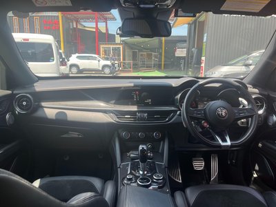 2019 ALFA Romeo STELVIO — фото 21