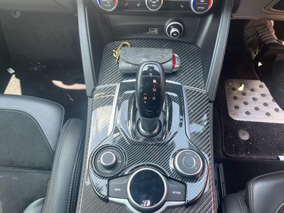 2019 ALFA Romeo STELVIO — фото 13