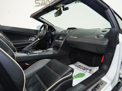صورة مصغرة 17 لـ 2011 Lamborghini GALLARDO SPYDER