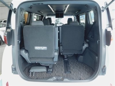 2026 Toyota ALPHARD 照片 12