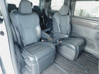 2026 Toyota ALPHARD 照片 8