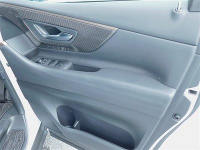 2026 Toyota ALPHARD 照片 35