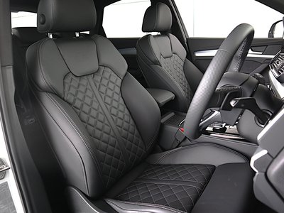 2025 AUDI Q5 SPORTBACK photo 5