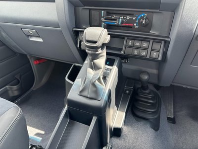2026 Toyota LAND CRUISER 70 照片 51
