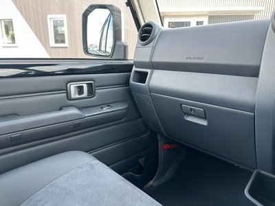 2026 Toyota LAND CRUISER 70 照片 70