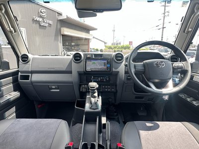 2026 Toyota LAND CRUISER 70 照片 39