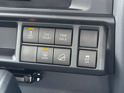 2026 Toyota LAND CRUISER 70 照片 60