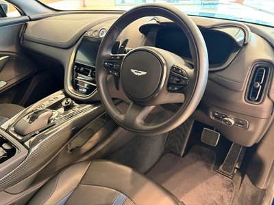 2024 Aston Martin DBX 缩略图 17