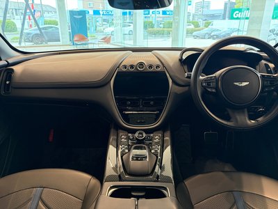 2024 Aston Martin DBX 缩略图 16