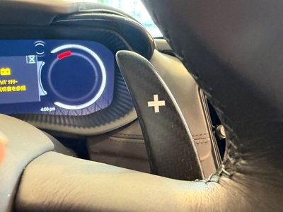2024 Aston Martin DBX 缩略图 31