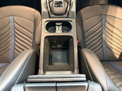 2024 Aston Martin DBX 缩略图 32