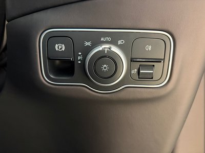 2024 Aston Martin DBX 缩略图 33