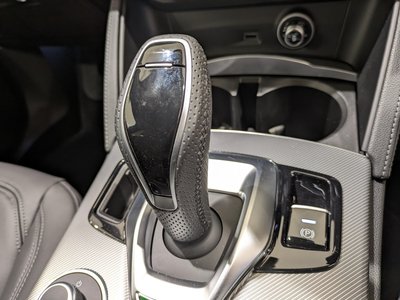 صورة 24 لـ 2025 ALFA Romeo STELVIO