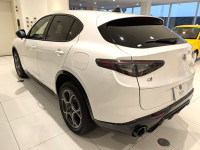 صورة 7 لـ 2025 ALFA Romeo STELVIO