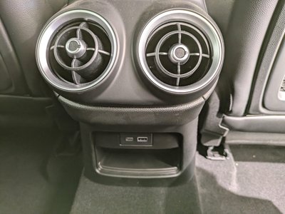 صورة 20 لـ 2025 ALFA Romeo STELVIO