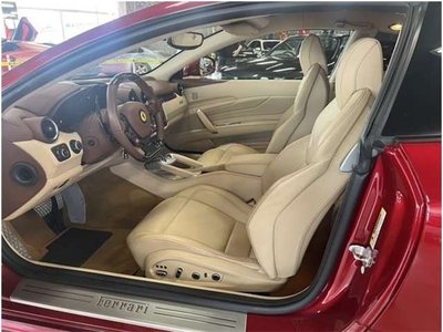 2016 Ferrari FF 缩略图 3