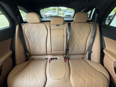 صورة مصغرة 28 لـ 2025 Mercedes-BENZ E-CLASS