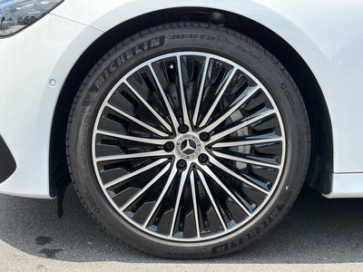 صورة مصغرة 11 لـ 2025 Mercedes-BENZ E-CLASS