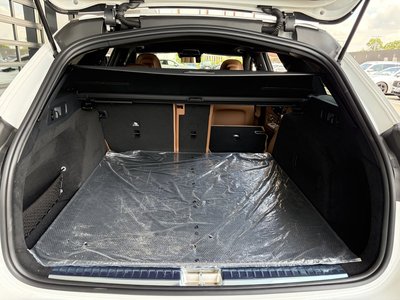 صورة مصغرة 35 لـ 2025 Mercedes-BENZ E-CLASS