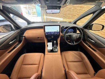 2026 Toyota VELLFIRE 照片 2