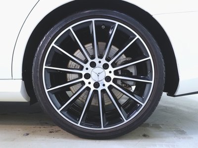 2022 Mercedes-BENZ E-CLASS AMG thumbnail 34